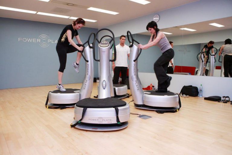 Zacvičte si: flowin, bosu nebo jumping Zacvičte si: flowin, bosu nebo jumping