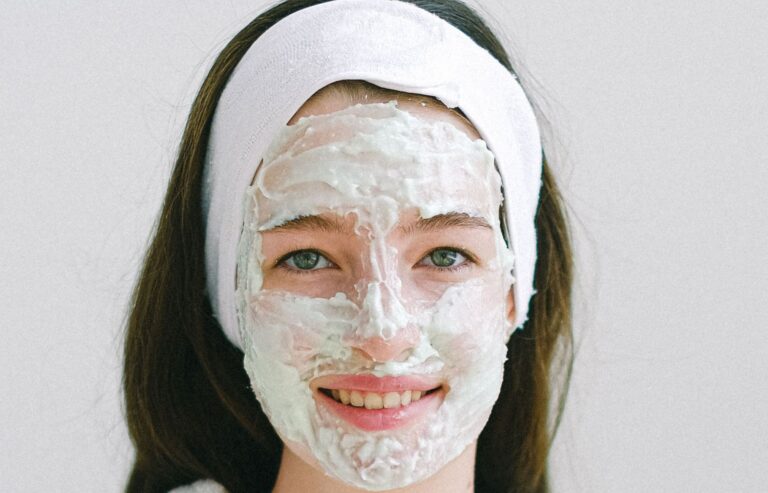 Soutěž o exfoliační a zklidňující masky od Canneff Soutěž o exfoliační a zklidňující masky od Canneff