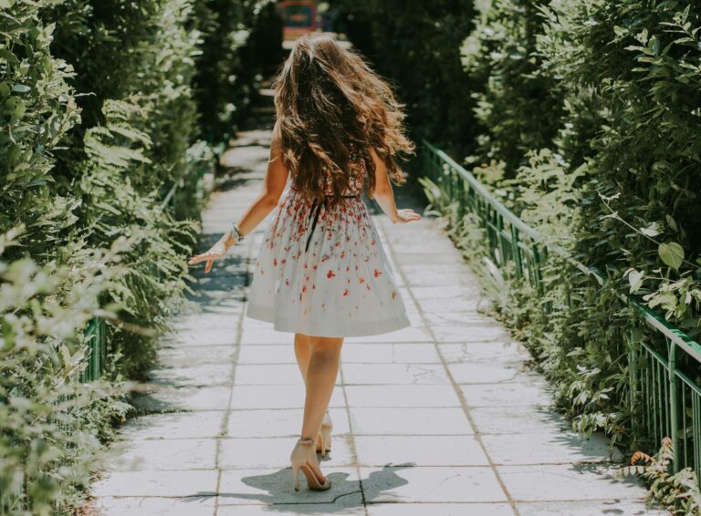 Módní trendy: nadčasové kousky, kterými oživíte svůj šatník