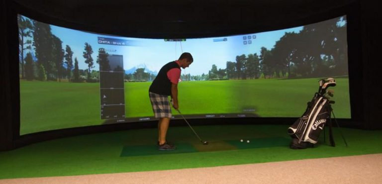 Otevření exkluzivního Golf Indoor Step