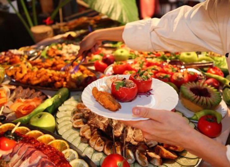 Přemýšlíte, kde uspořádat vánoční večírek? Podívejte se, co nabízí SPORTCENTRUM STEP.