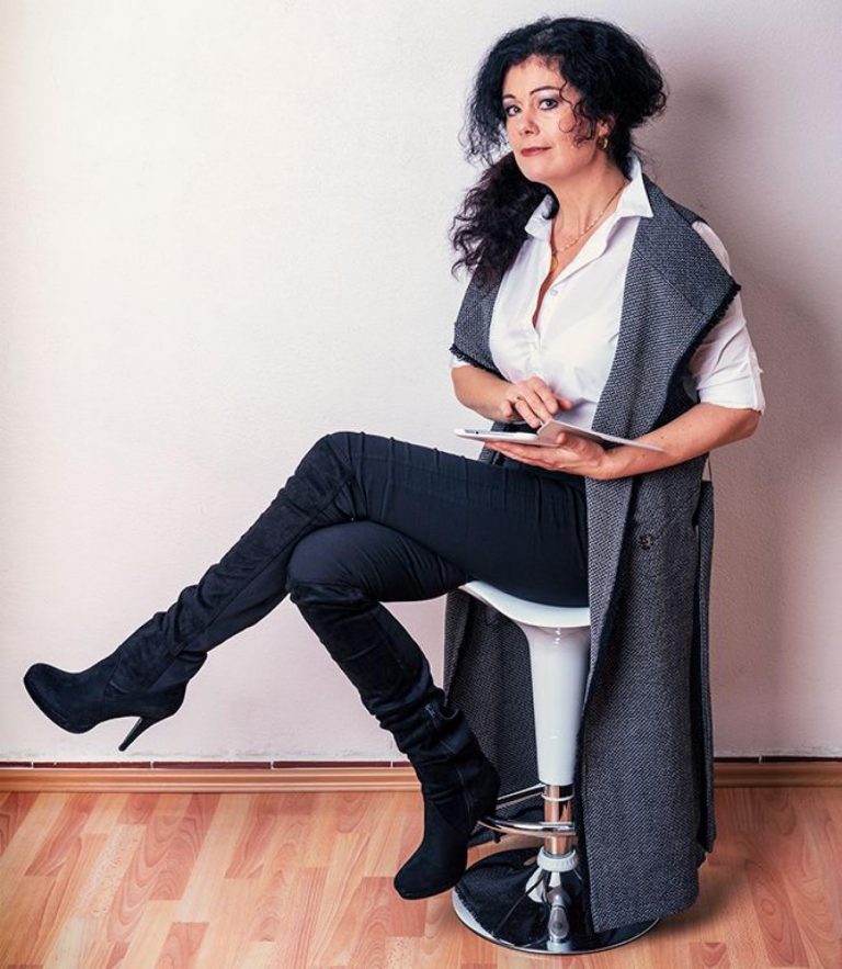 Celková proměna Mirky: elegantní jarní modely