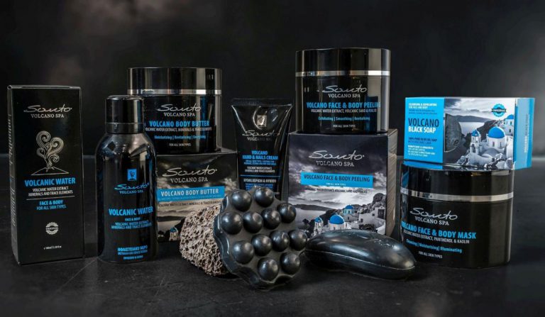 Řecká kosmetika Santo Volcano je v Česku