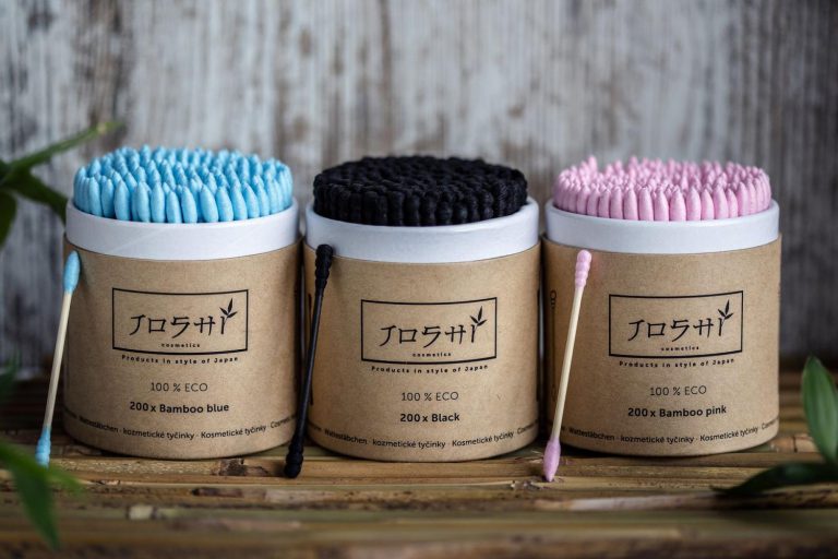 Kosmetické tyčinky Joshi