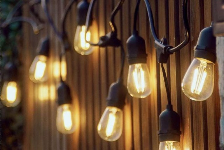 Knižní recenze: Kasie West – Kluk odvedle Kasie West: Kluk odvedle