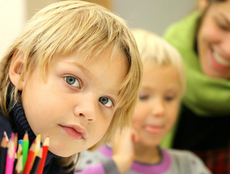 Odklad školní docházky: Odborníci varují před jeho nadužíváním