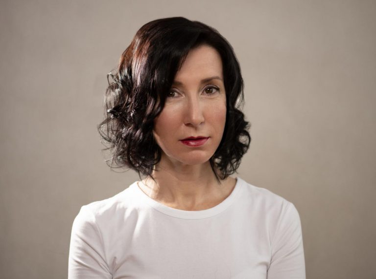 Módní vlasové trendy: vytvořte si vlny žehličkou na vlasy