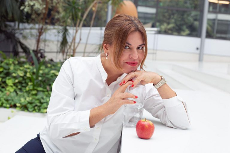 Zápisník zhýralé matky: mnoho psů, zajícova smrt. Mnoho věcí najednou rozptyluje pozornost.