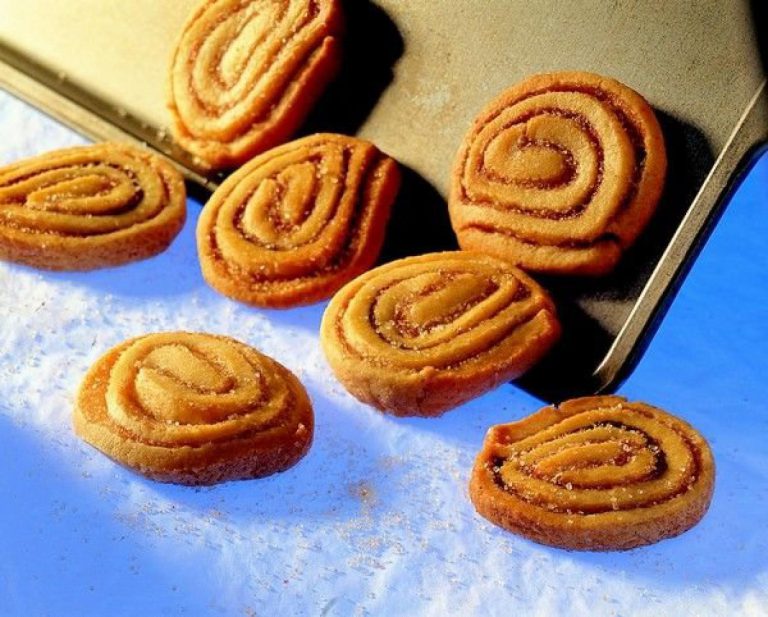 Skořicoví šnečci