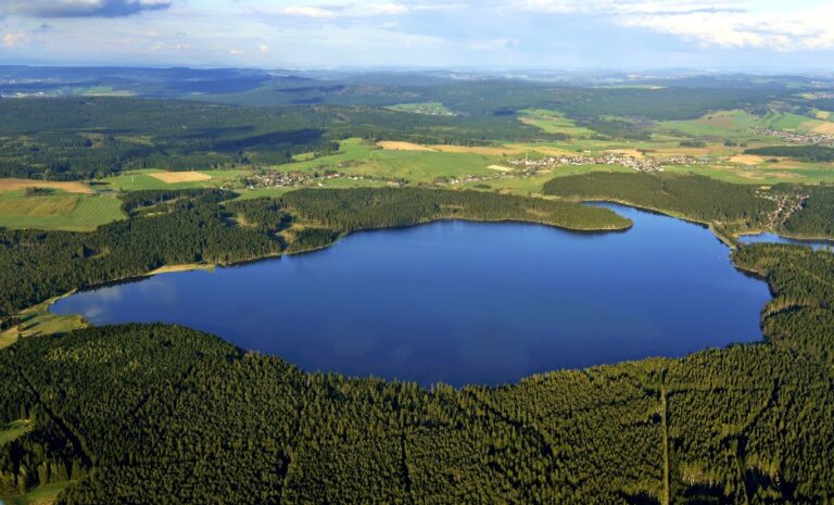 Tip na výlet na Vysočinu: Park miniatur, tajemná zřícenina nebo dobrodružná hra Santiniho šifra Tip na výlet na Vysočinu: Park miniatur, tajemná zřícenina nebo dobrodružná hra Santiniho šifra