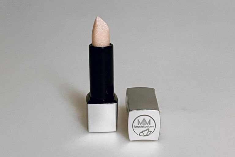 Sbírejte kytičky a vyhrajte Anti-age třpytivou rtěnku od MM beauty & colours Sbírejte kytičky a vyhrajte Anti-age třpytivou rtěnku od MM beauty & colours