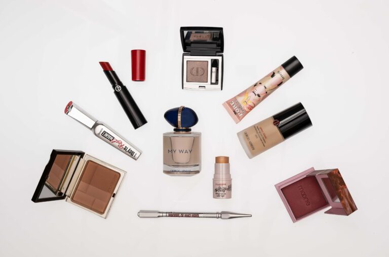 Líčení na silvestrovskou party: must have luxusní kosmetické produkty, která vás nezklamou Líčení na silvestrovskou party: must have luxusní kosmetické produkty, která vás nezklamou