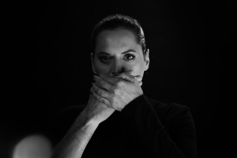 Barbora Kodetová nazpívala píseň pro týrané ženy Barbora Kodetová nazpívala píseň pro týrané ženy