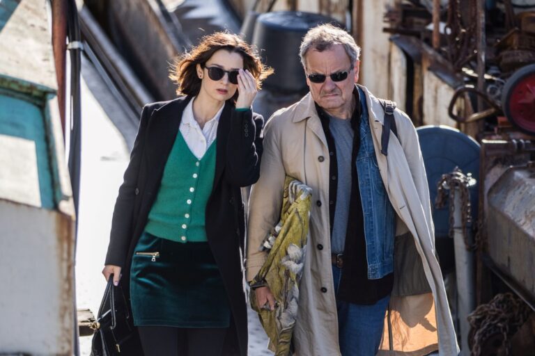 Podzimní program v televizi: nový detektivní seriál, StarDance i pokračování Osady Podzimní program v televizi: nový detektivní seriál, StarDance i pokračování Osady