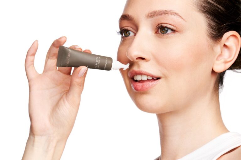 Soutěž o hydratační výplň rtů od Exuviance Soutěž o hydratační výplň rtů od Exuviance