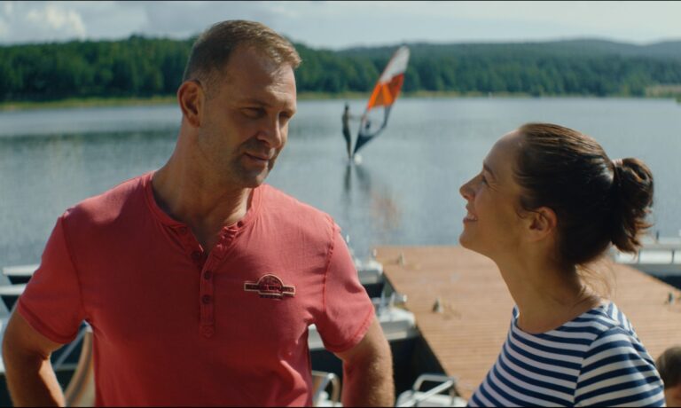 Filmová premiéra: Nikdy neříkej nikdy Filmová premiéra: Nikdy neříkej nikdy