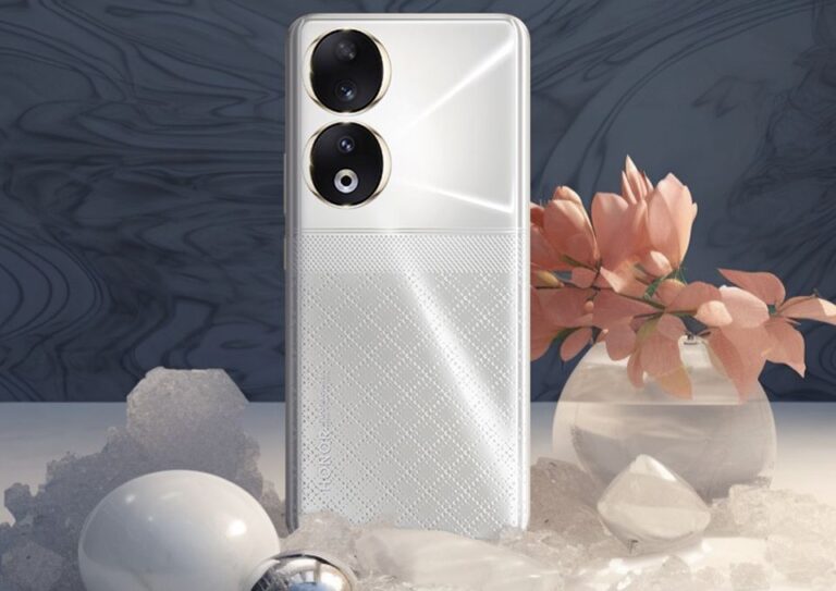 Nakupte vánoční dárky výhodně a včas. Smartphony a tablety HONOR jsou nyní k dostání za Black Friday ceny Nakupte vánoční dárky výhodně a včas. Smartphony a tablety HONOR jsou nyní k dostání za Black Friday ceny