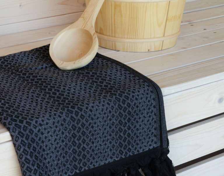 Vyhrajte osušku Matějovský a knihu Sauna Vyhrajte osušku Matějovský a knihu Sauna