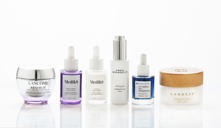 Výrobky s peptidy: bojují proti stárnutí pleti, některé mají efekt jako botolutoxin Výrobky s peptidy: bojují proti stárnutí pleti, některé mají efekt jako botolutoxin