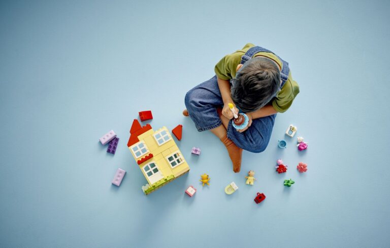 Stavebnice LEGO® DUPLO® podporují hravou formou emoční inteligenci u dětí Stavebnice LEGO® DUPLO® podporují hravou formou emoční inteligenci u dětí