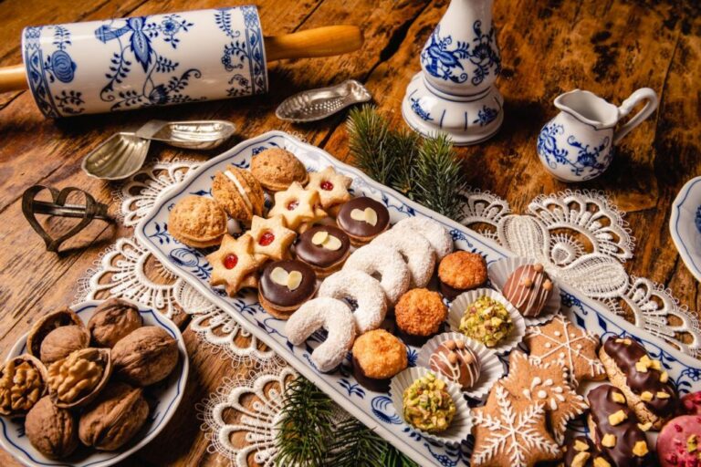 Sladké Vánoce s cukrovím na objednávku od Bauer Hotel Group Sladké Vánoce s cukrovím na objednávku od Bauer Hotel Group