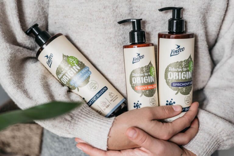 Kosmetika pro celou rodinu s bio složkou Algaktiv® BioSKN Kosmetika pro celou rodinu s bio složkou Algaktiv® BioSKN