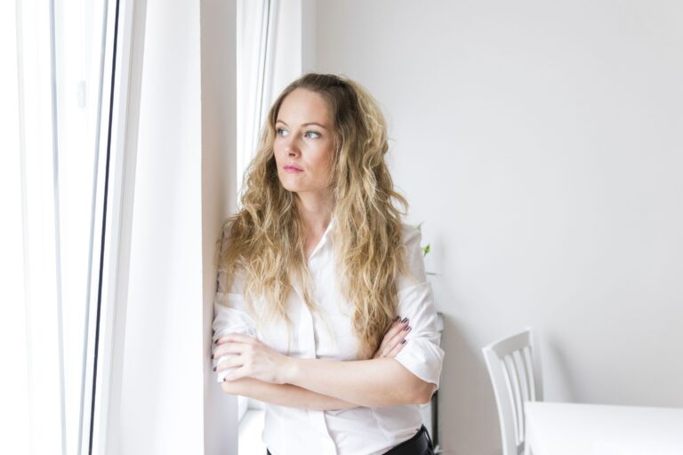 Příběh Michaely: celý život je nerozhodná a její nejčastější slovo je: Nevím