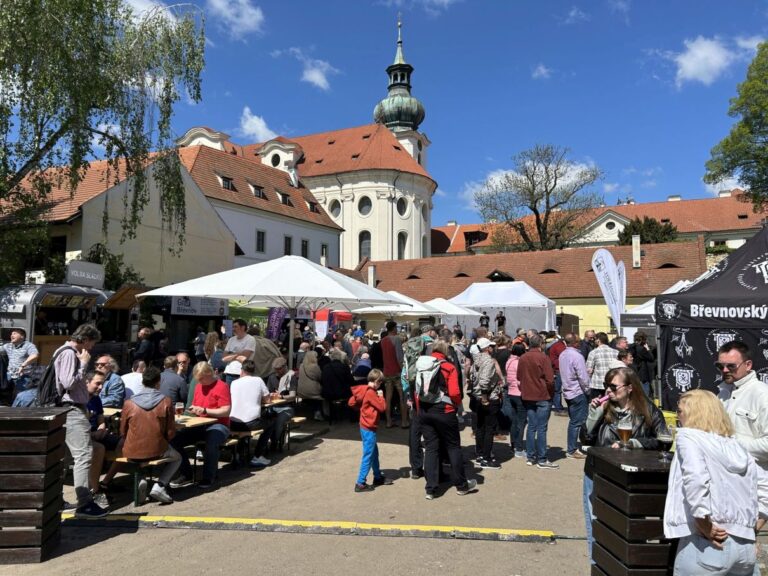 Tip na akci: Břevnovský klášterní pivovar slaví 15 let Tip na akci: Břevnovský klášterní pivovar slaví 15 let